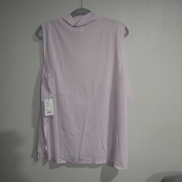 Plus Size FLX Mockneck Tank - Picture 3 of 4
